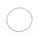 Sztywna bransoletka srebrna kulki na jasnym tle