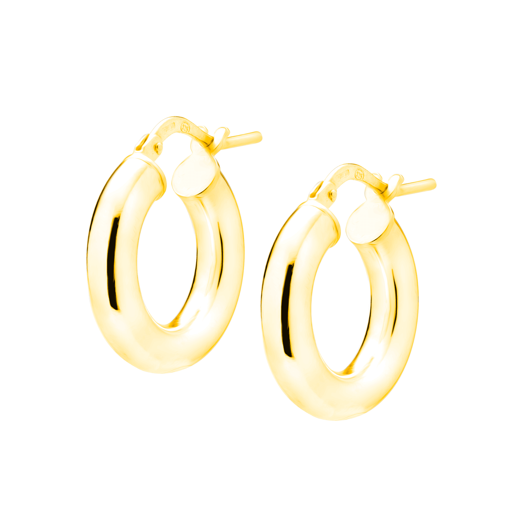 Pozłacane kolczyki koła hoopsy na jasnym tle