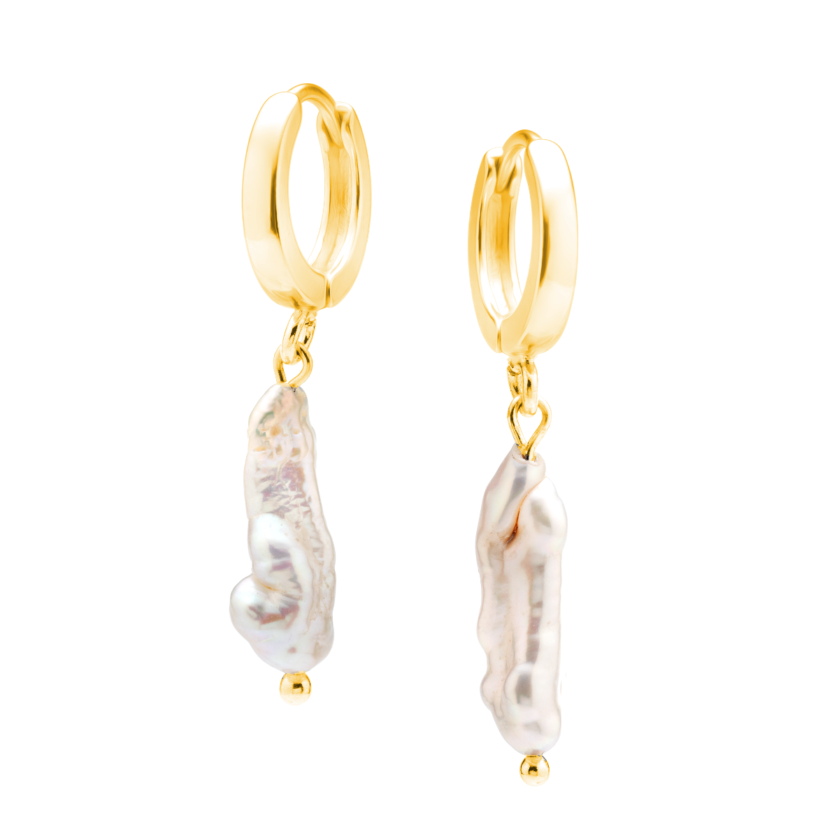 Kolczyki srebrne pozłacane z perłą nieregularną na jasnym tle