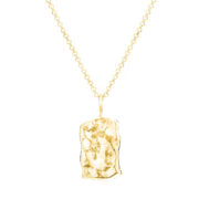 Naszyjnik pozłacany nieregularna blaszka na jasnym tle